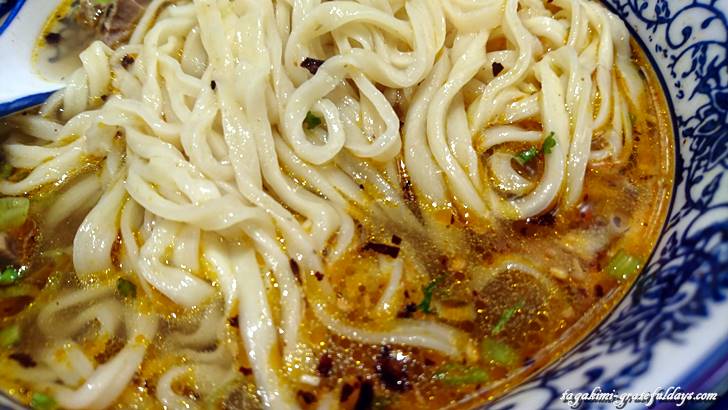 中国のラーメン初体験!日本のラーメンとは違う味わい【一天一面】