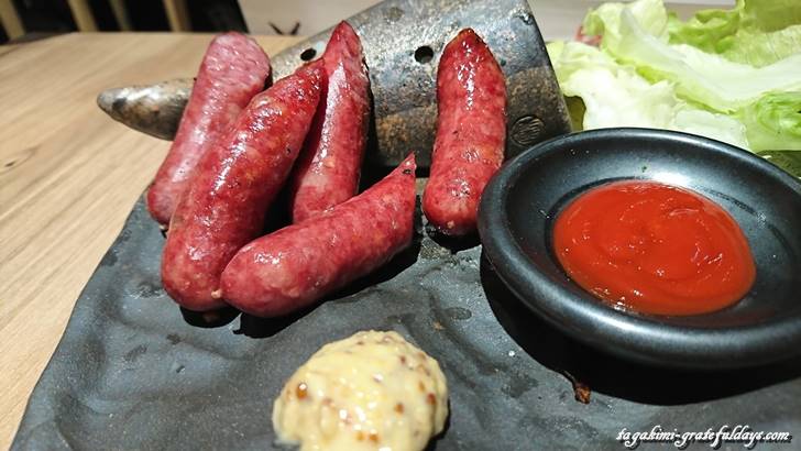 門戸厄神駅近くで馬刺しも食べれる焼き鳥屋、とりひげに行く！