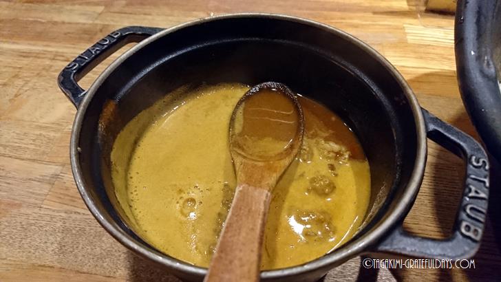 モツがうまい!神戸三宮にある「北野坂 奥」で念願のカレーつけめん