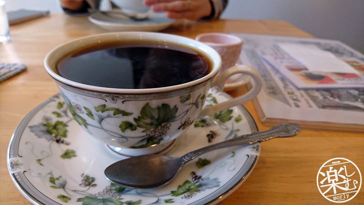 常連になりたい!小野にあるカフェ・ド・コポリは温もりを感じるカフェ